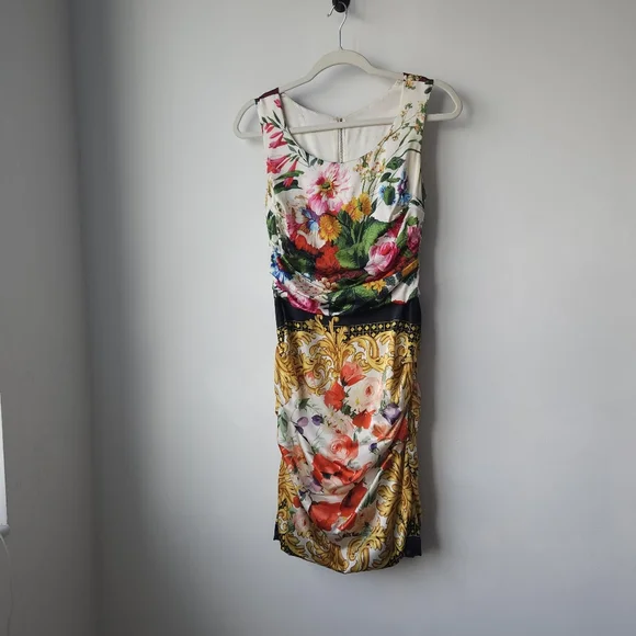 Dolce & Gabbana Silk Floral Bouquet Iconic Sleeveless Rouched Dress - Picture 8 of 15